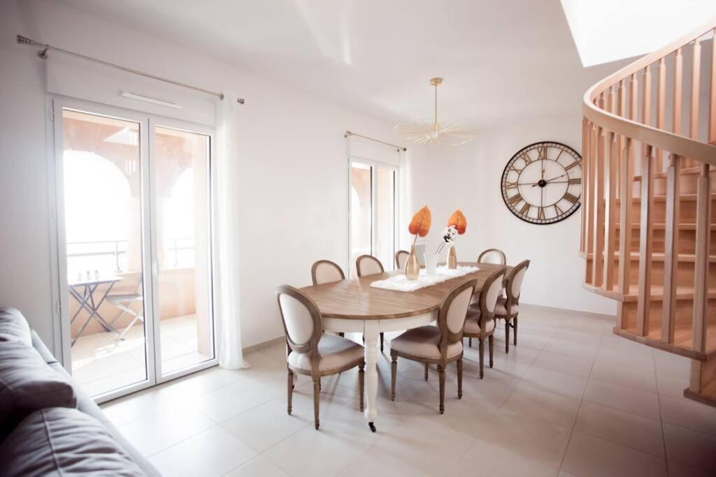 Magnifique Appartement Avec Vue Imprenable La Londe-les-Maures Dış mekan fotoğraf