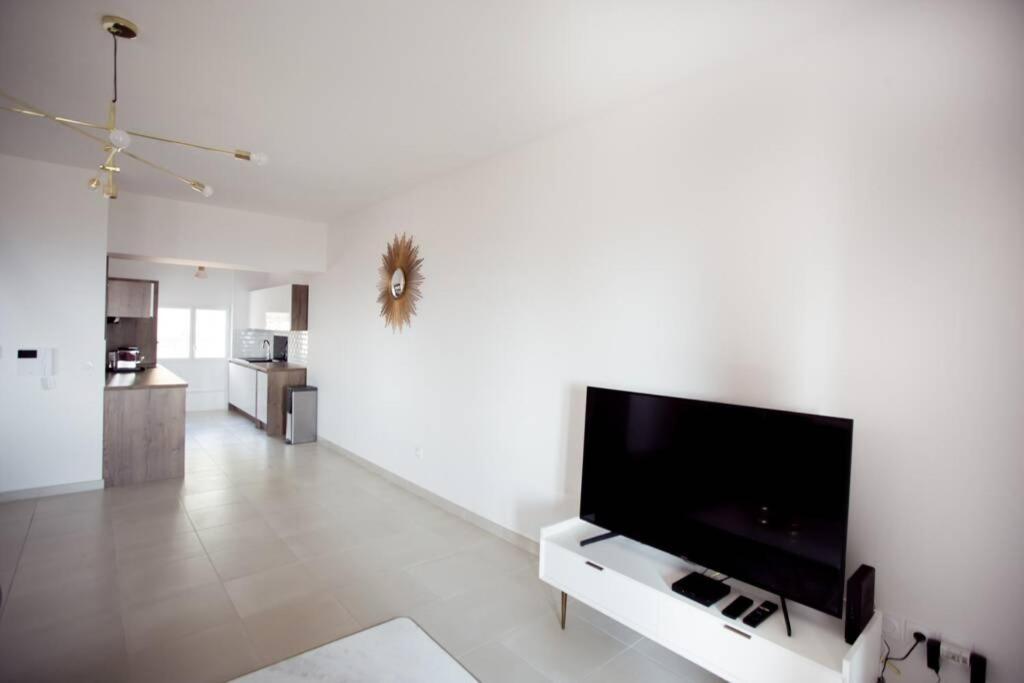 Magnifique Appartement Avec Vue Imprenable La Londe-les-Maures Dış mekan fotoğraf